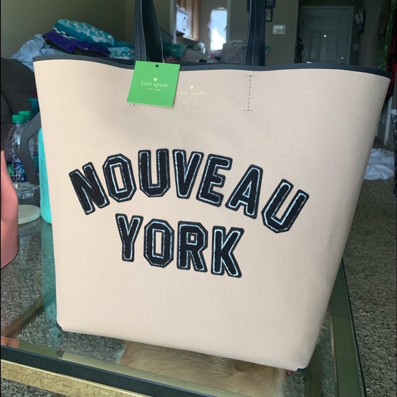 Kate Spade Tote - Picture 1 of 4